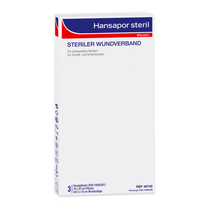 A box of sterile wound dressings of the Hansapor Steril brand by Beiersdorf AG, mainly for postoperative wounds and cuts, on a white background. The packaging contains text in German and product reference numbers.