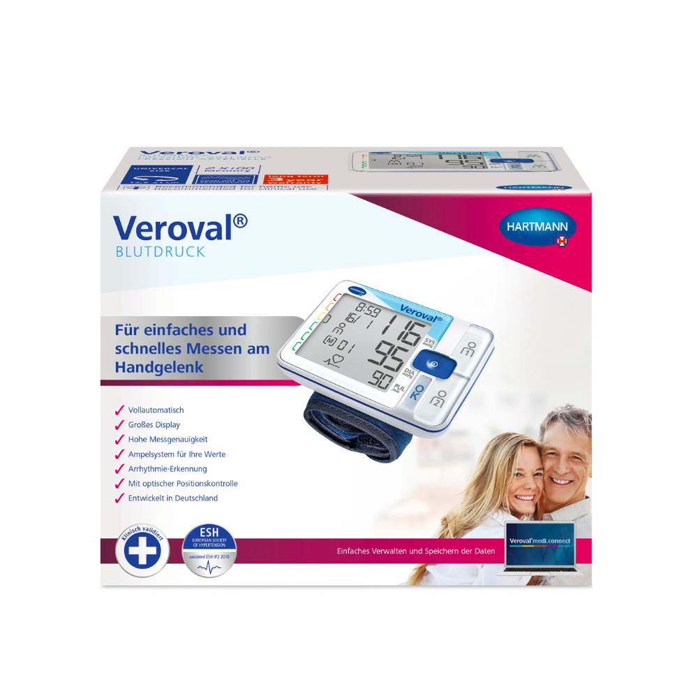 Verpackung des Hartmann Veroval® Handgelenk-Blutdruckmessgeräts mit digitaler Anzeigeeinheit und Manschette, mit Bildern eines lächelnden älteren Paars und Informationen zum Produkt in deutscher Sprache.