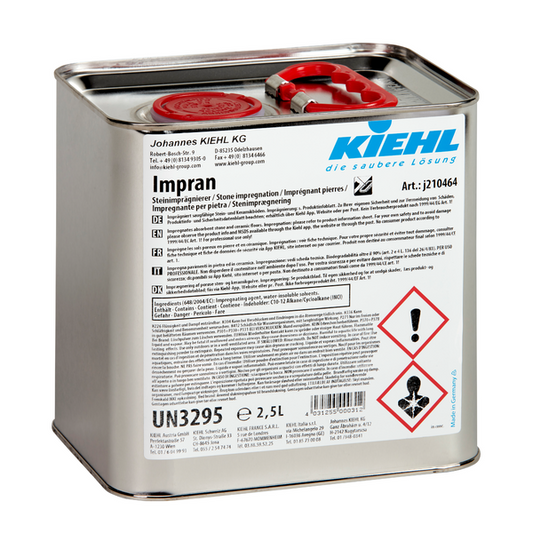 2,5-L-Metallbehälter der Johannes Kiehl KG Impran Steinimprägnierer mit rotem Deckel und Griff, gekennzeichnet für die sichere Anwendung und den wirksamen Schutz von Terrassen und Steinflächen; Karton enthält 4 Flaschen.