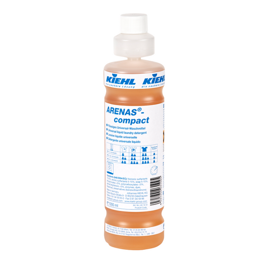 Eine 1-Liter-Flasche Kiehl ARENAS-compact Flüssiges Universal-Waschmittel der Johannes Kiehl KG mit weißem Verschluss und blau-weißem Etikett sorgt für eine effektive Fleckentfernung in allen Bereichen der Wäsche. Erhältlich in Kartons mit 6 Flaschen.