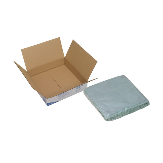Ein offener brauner Karton steht auf weißem Grund neben einem Stapel Kimtech® Mikrofaser-Poliertücher (39,00 cm x 39,00 cm) der Kimberly-Clark GmbH, die in Kunststoff verpackt sind - ideal für die streifenfreie professionelle Autopflege.