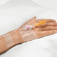Leukofix, roll bandage, without protective ring – in use