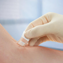 Leukoplast Soft, Strips – In Use