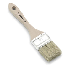 The Nölle Profi Brush paintbrush 6 features a wooden handle, a nickel ferrule, and a light bristle mix, ideal for precise painting.