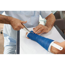 Delta-Cast Conformable, synthetic support bandage – in use
