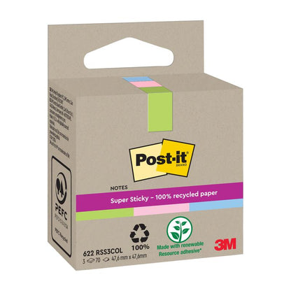 A package of Post-it® Super Sticky 100% Recycled Notes (47.6x47.6 mm, 70 sheets/block, 100% PEFC) from 3M Deutschland GmbH in a brown box with recycling symbols and colorful accents - eco-friendly sticky notes.